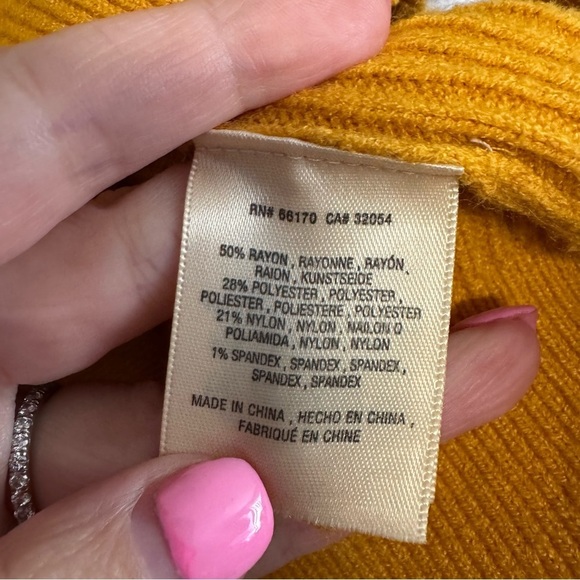 Moth by Anthropologie Off the Shoulder Sweater mustard gold ribbed - Picture 9 of 12